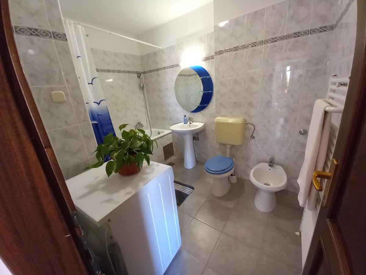 Iva Apartman プーラ エクステリア 写真