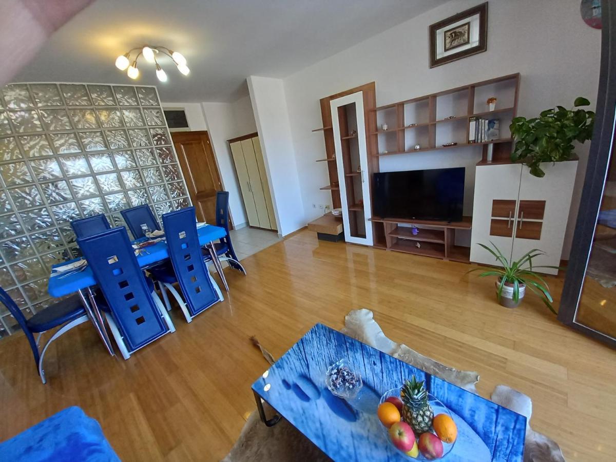 Iva Apartman プーラ エクステリア 写真