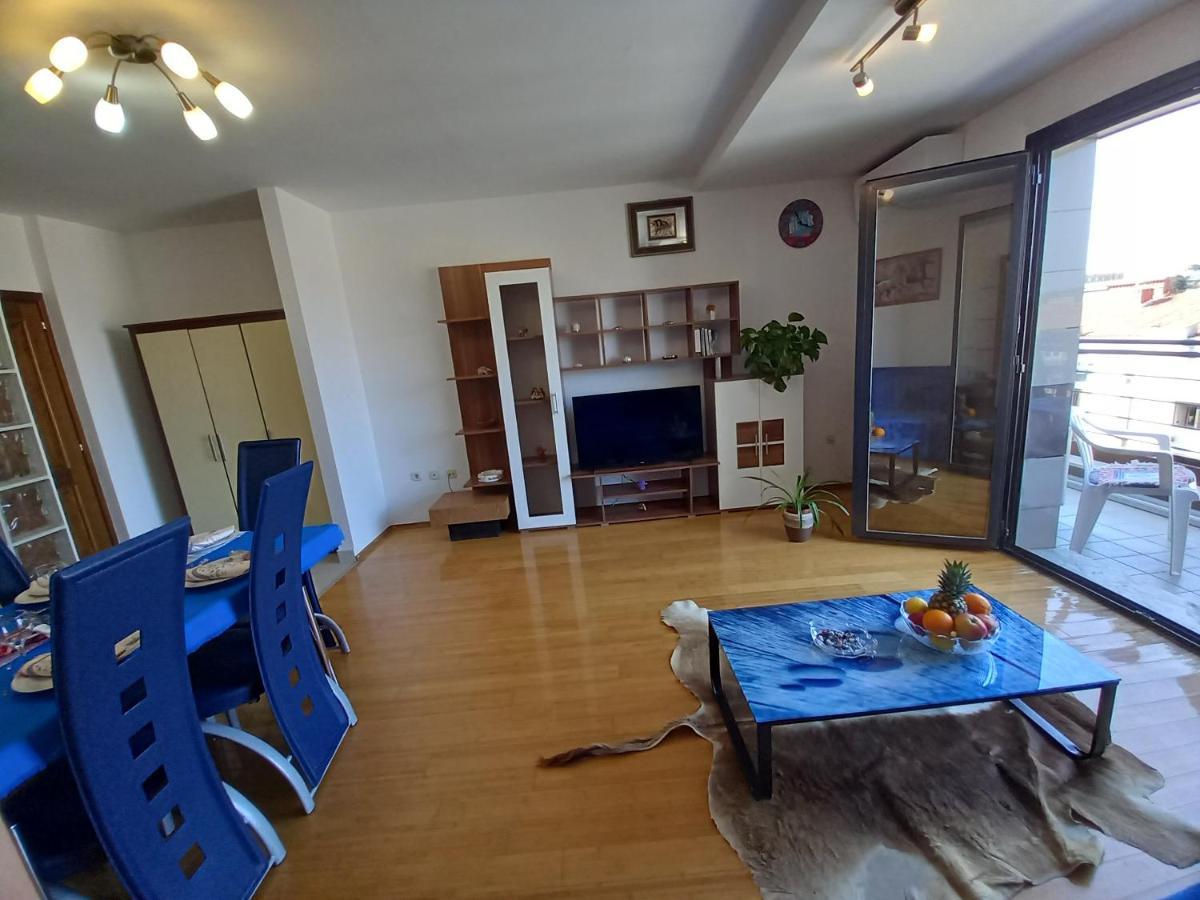Iva Apartman プーラ エクステリア 写真