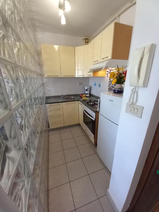 Iva Apartman プーラ エクステリア 写真