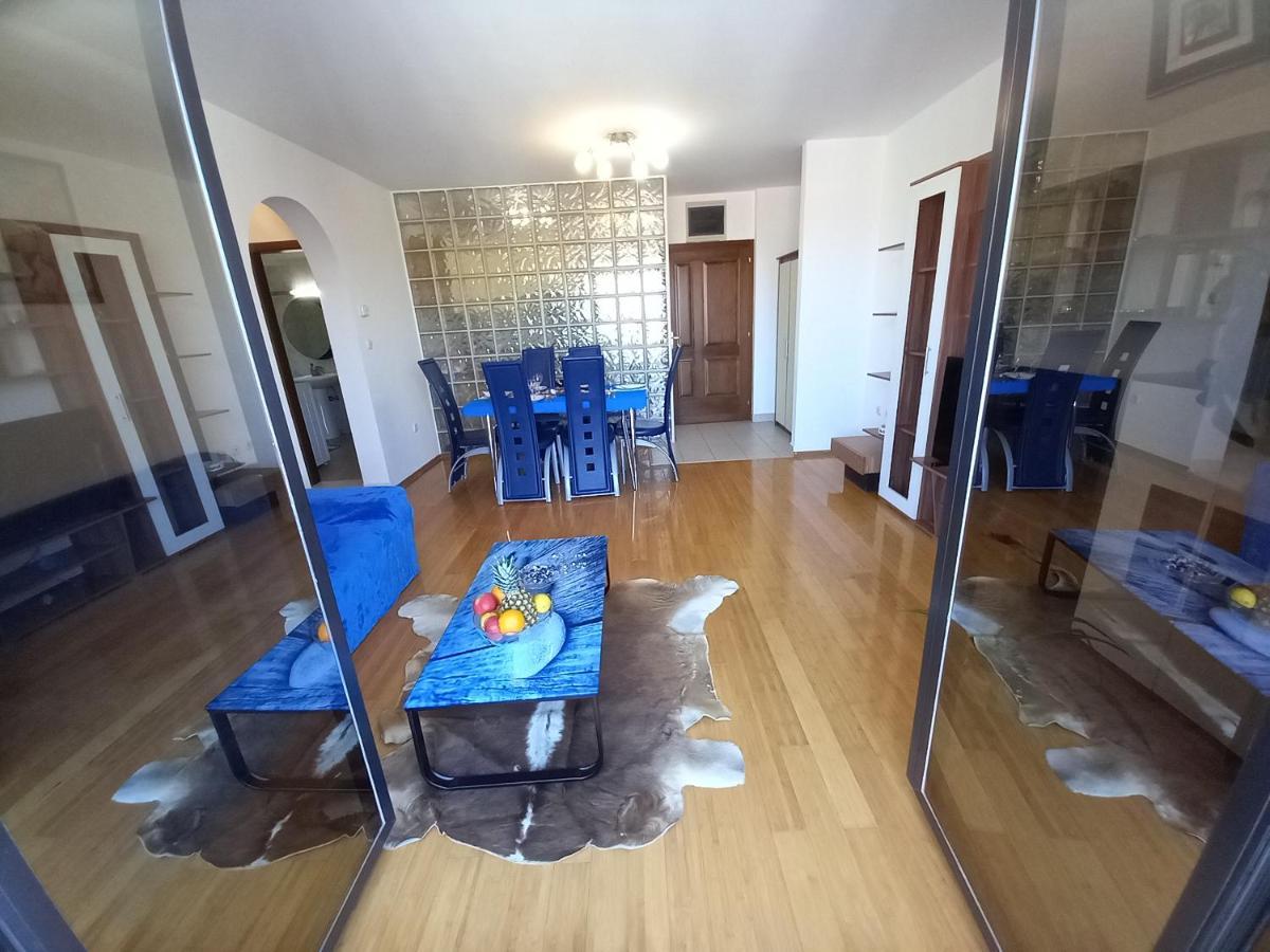 Iva Apartman プーラ エクステリア 写真