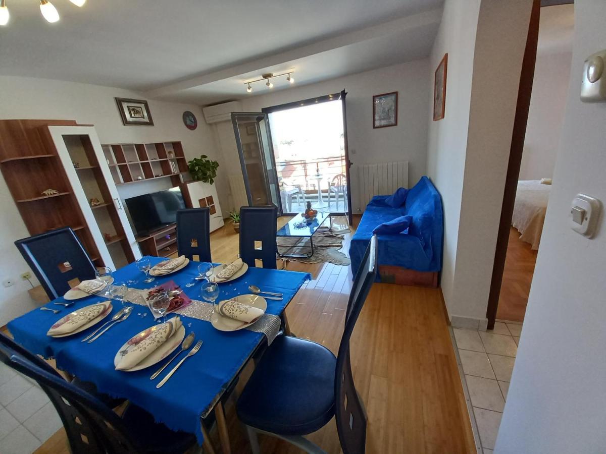 Iva Apartman プーラ エクステリア 写真