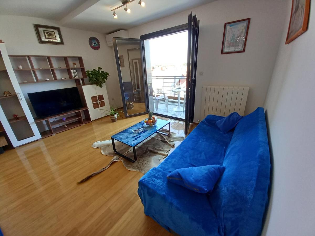 Iva Apartman プーラ エクステリア 写真